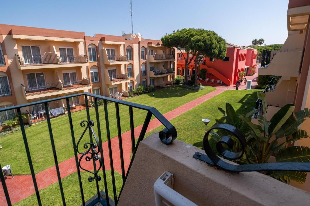 Aparthotel Las Dunas Chiclana de la Frontera Eksteriør bilde