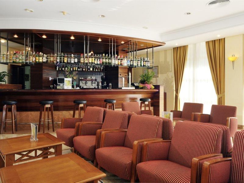 Aparthotel Las Dunas Chiclana de la Frontera Eksteriør bilde